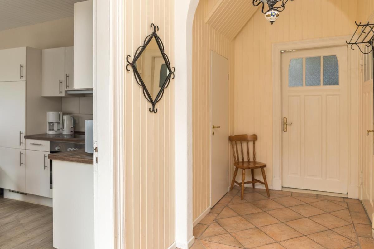 Apartamento Friesenhof Janssen - Urlaub Auf Dem Bauernhof Neuharlingersiel Exterior foto