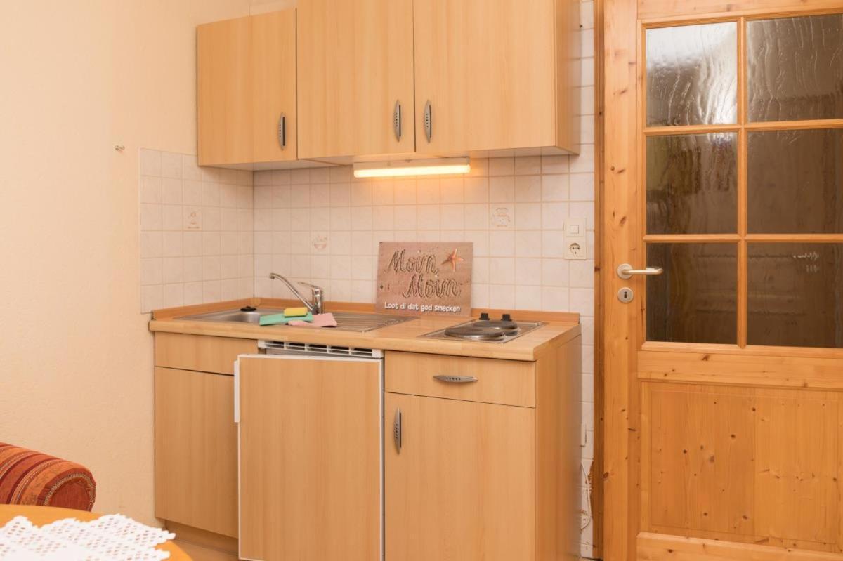 Apartamento Friesenhof Janssen - Urlaub Auf Dem Bauernhof Neuharlingersiel Exterior foto