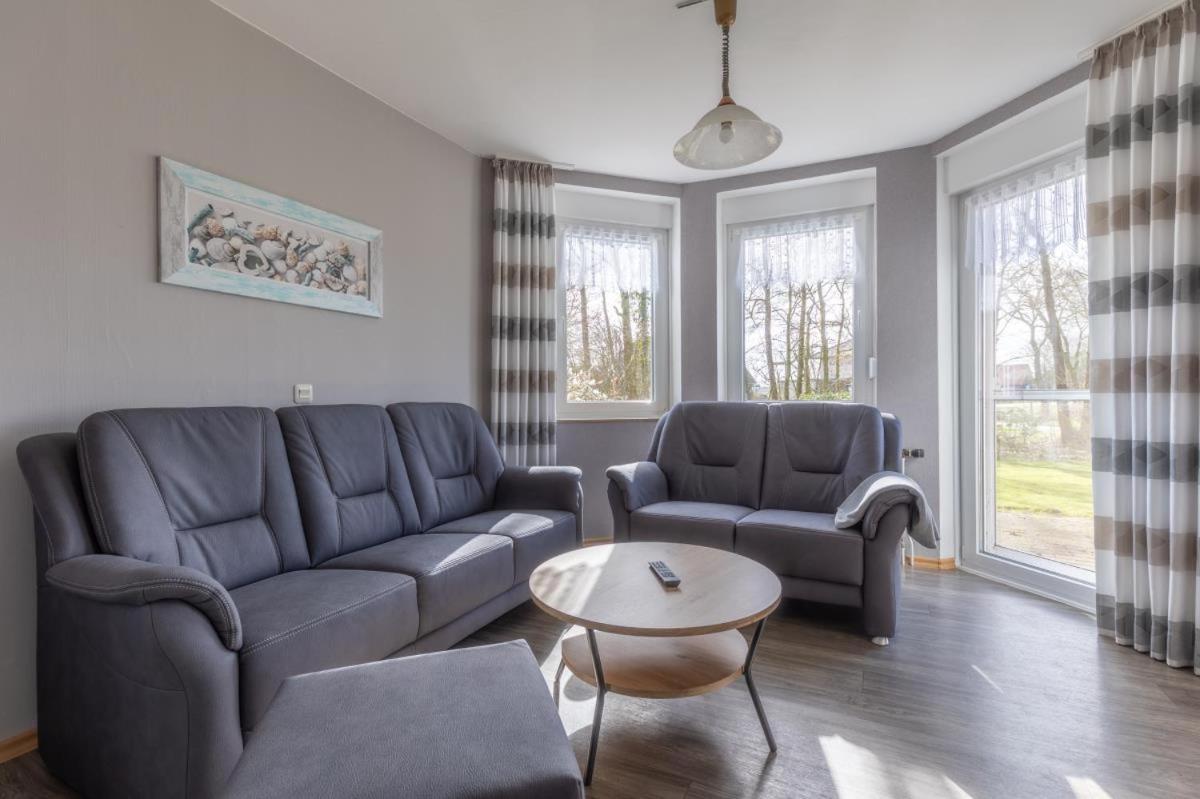 Apartamento Friesenhof Janssen - Urlaub Auf Dem Bauernhof Neuharlingersiel Exterior foto