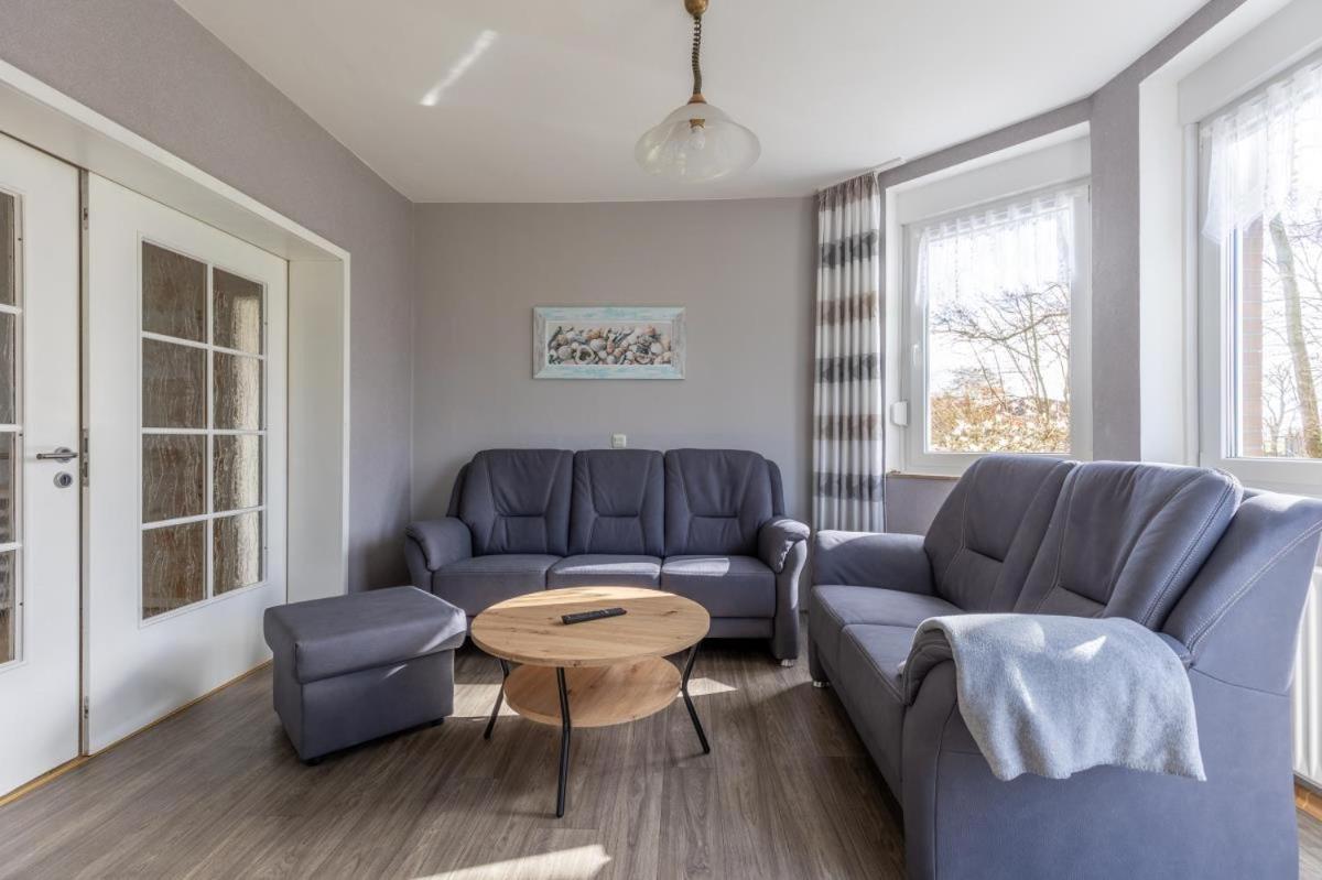 Apartamento Friesenhof Janssen - Urlaub Auf Dem Bauernhof Neuharlingersiel Exterior foto